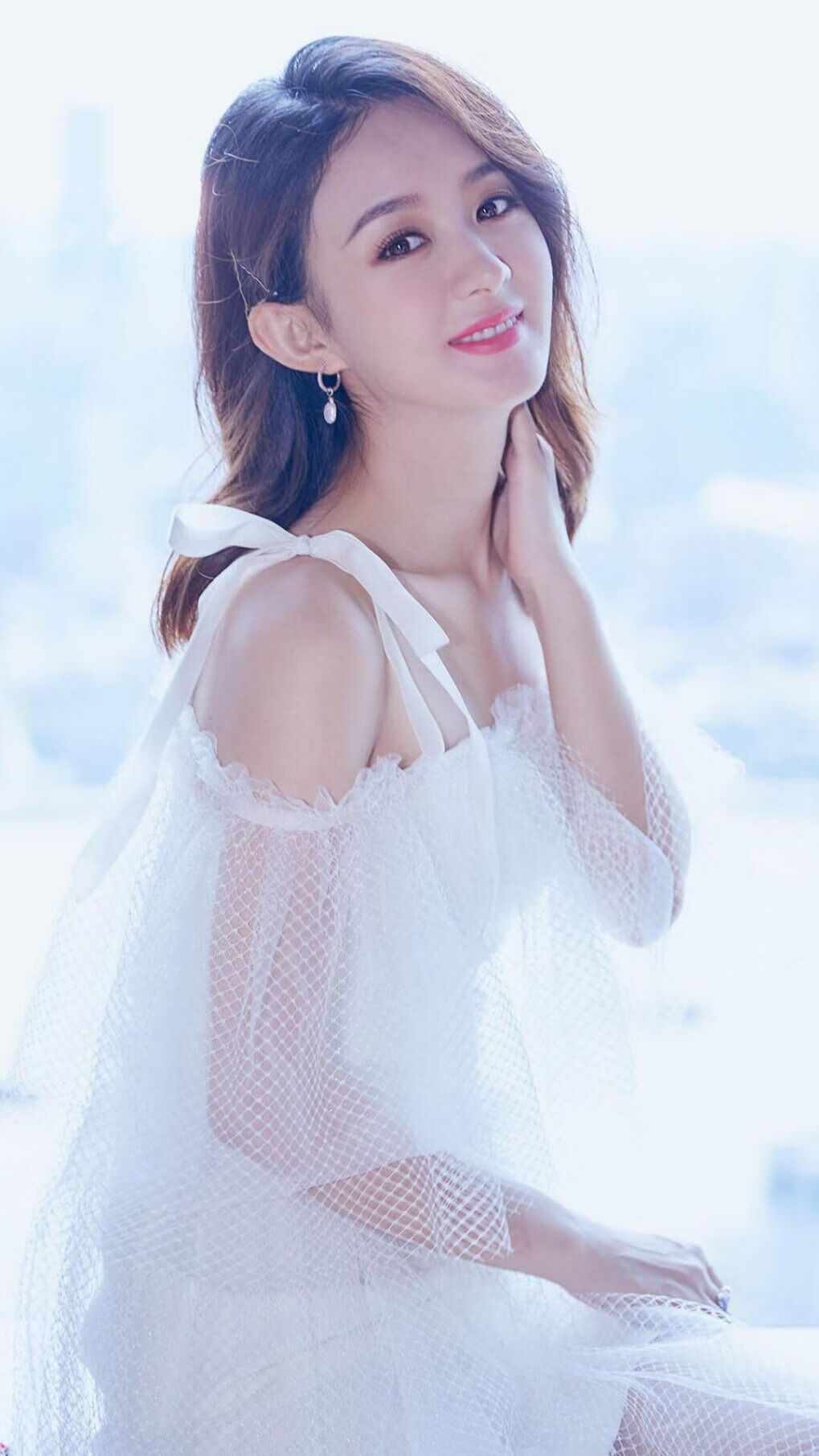 自由人队教练战术调整得当，自由人站位